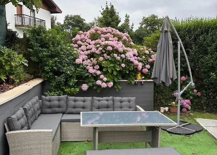 Casa Familiar Etxabe-enea * Lasarte Oria