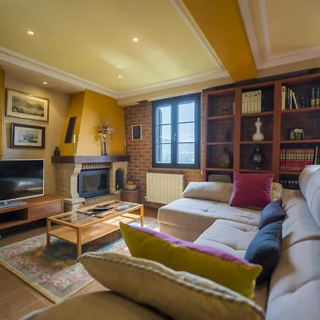 Casa Familiar Etxabe-enea * Lasarte-Oria