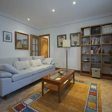Casa Familiar Etxabe-enea *